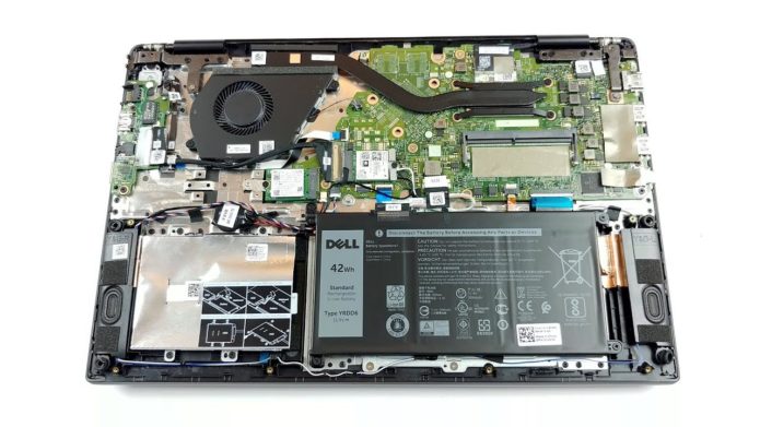 Inside Dell Vostro 5590 – disassembly and upgrade options