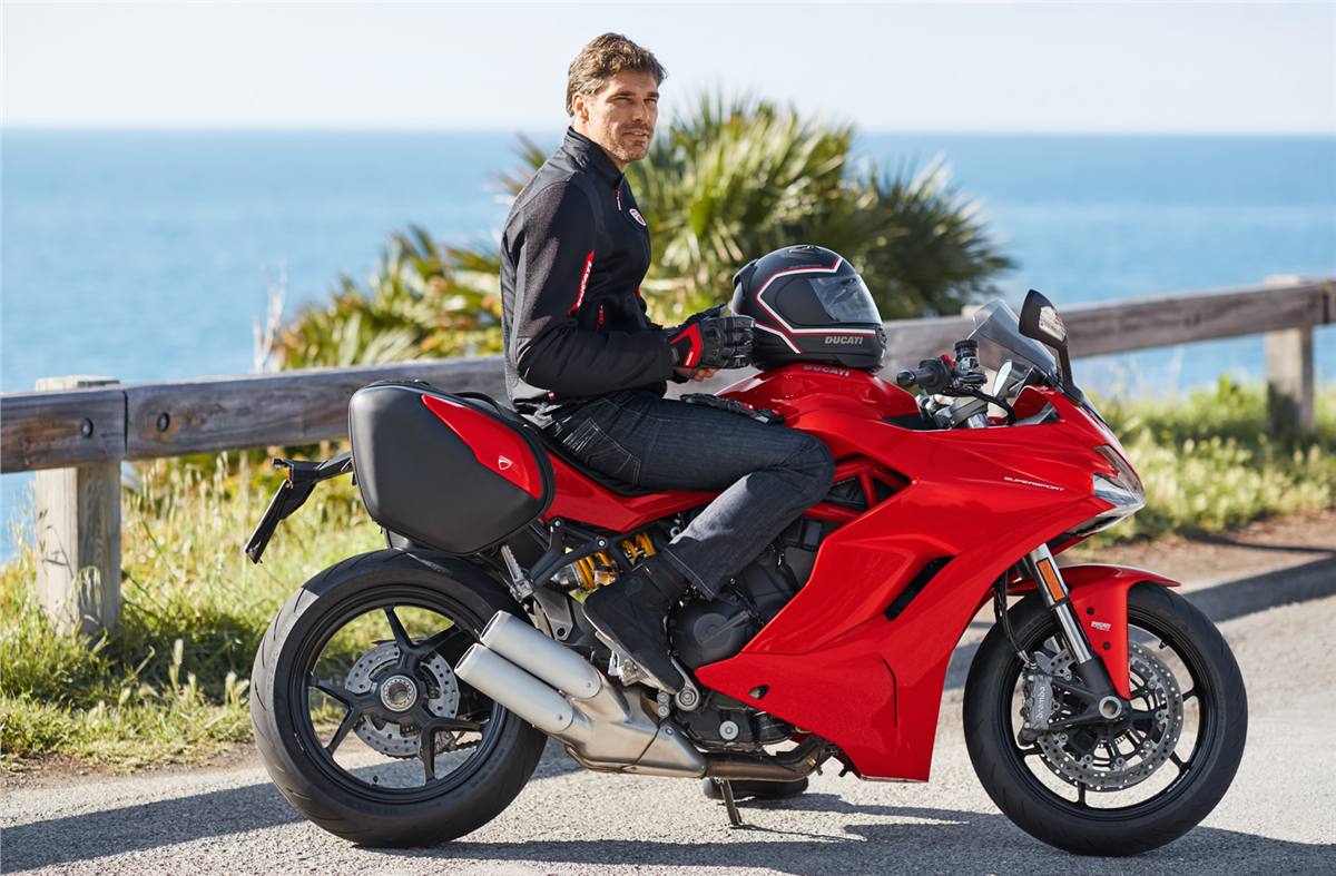 ducati supersport touring pack