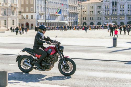 2020 BENELLI LEONCINO 800 FIRST LOOK: ITALIAN DESIGN, MADE IN CHINA