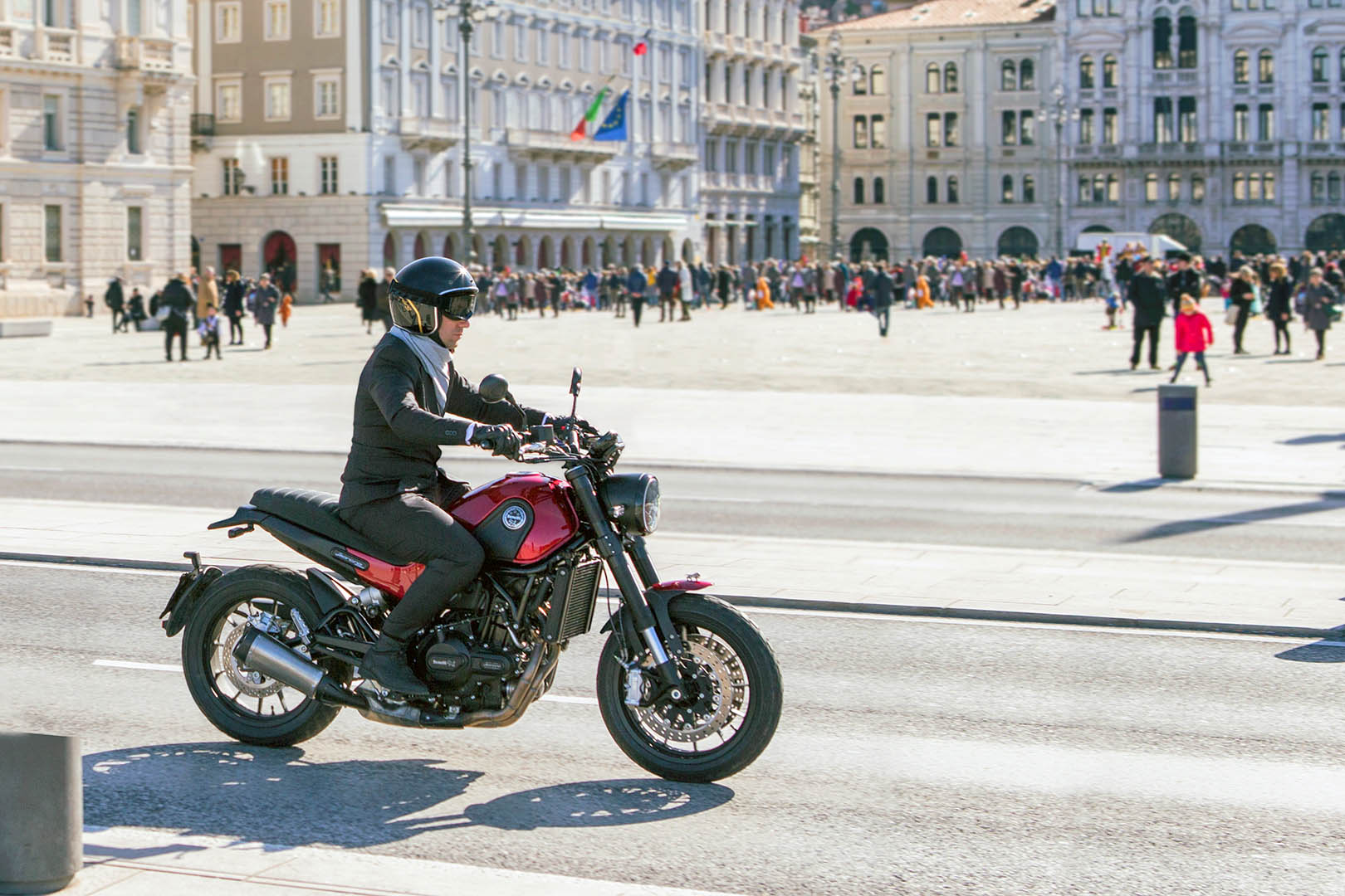 2020 BENELLI LEONCINO 800 FIRST LOOK: ITALIAN DESIGN, MADE IN CHINA