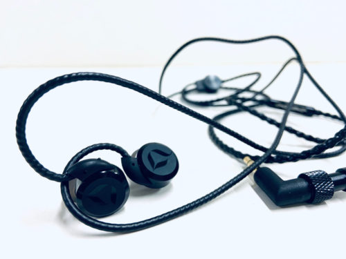 DITA Answer Truth Edition Review: Clean and Poppy