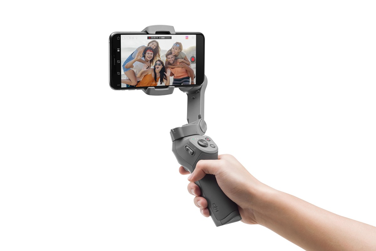 DJI OSMO Mobile 3 Vs Zhiyun Smooth Q2 Vs Feiyu Vlog Pocket Camera Comparison: Which is the Best Alternative?