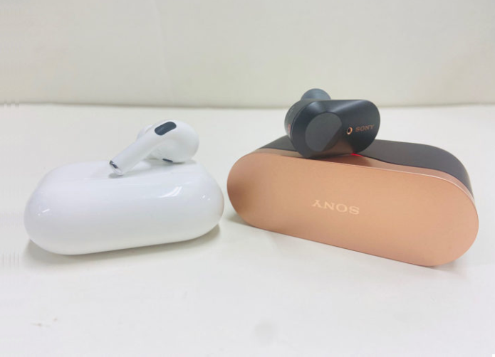 Apple AirPods Pro vs Sony WF-1000XM3 Review