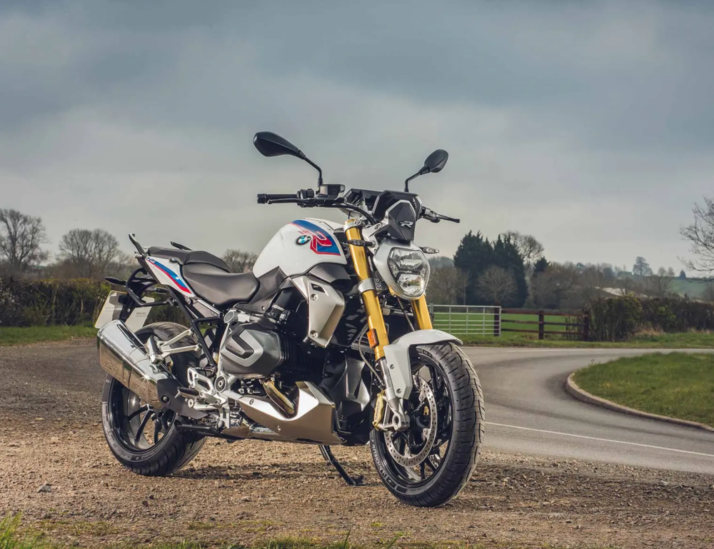 Better Boxers 2020 BMW R1250RS & R1250R Review