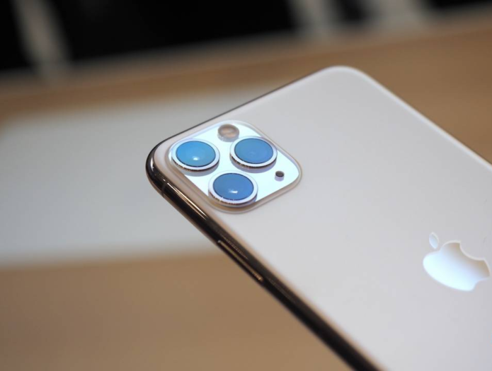Apple buys AI camera tech that could put iPhone back on top