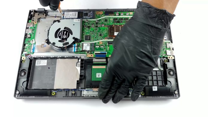 Inside ASUS X509 – disassembly and upgrade options