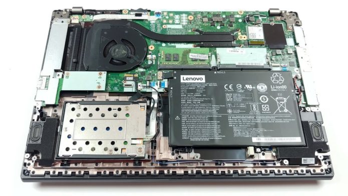 Inside Lenovo ThinkPad L590 – disassembly and upgrade options