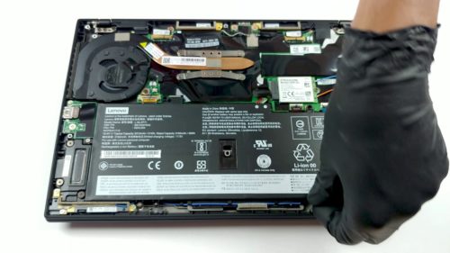 Inside Lenovo ThinkPad X1 Carbon 7th Gen – disassembly and upgrade options