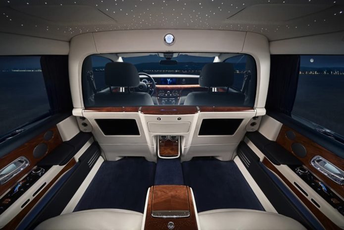 Rolls-Royce debuts Privacy Suite and Cullinan Black Badge