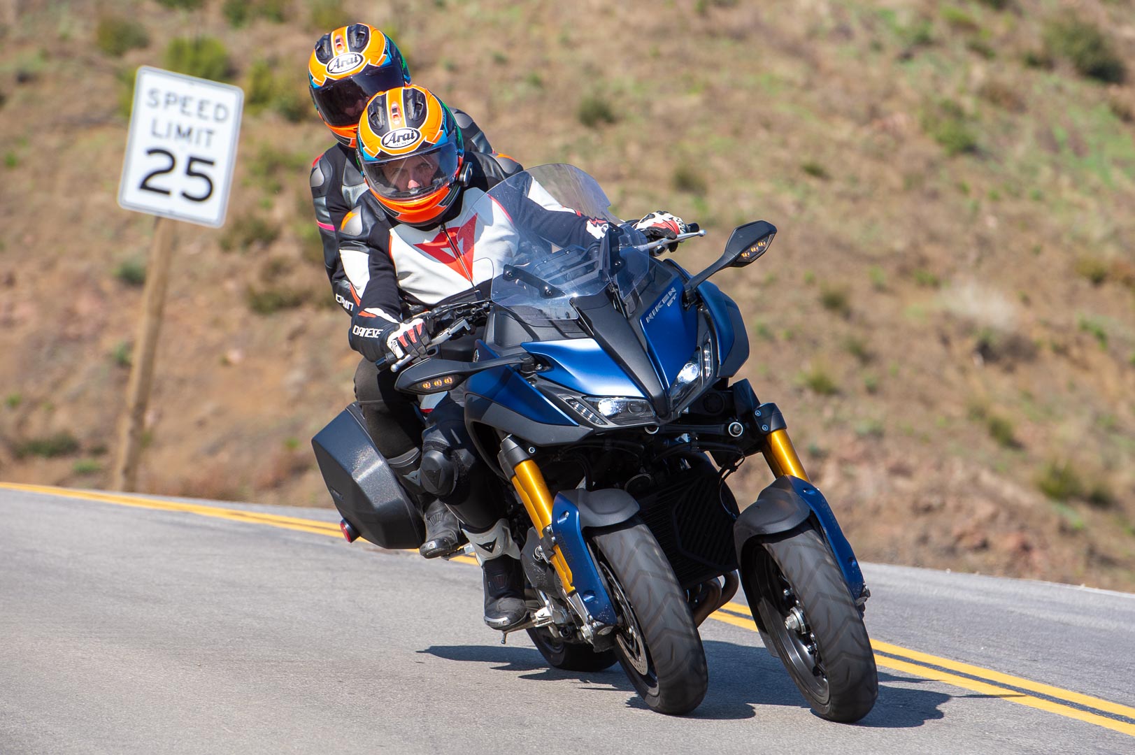 2019 YAMAHA NIKEN GT TWO-UP TEST: PASSENGER-FRIENDLY MOTORCYCLE