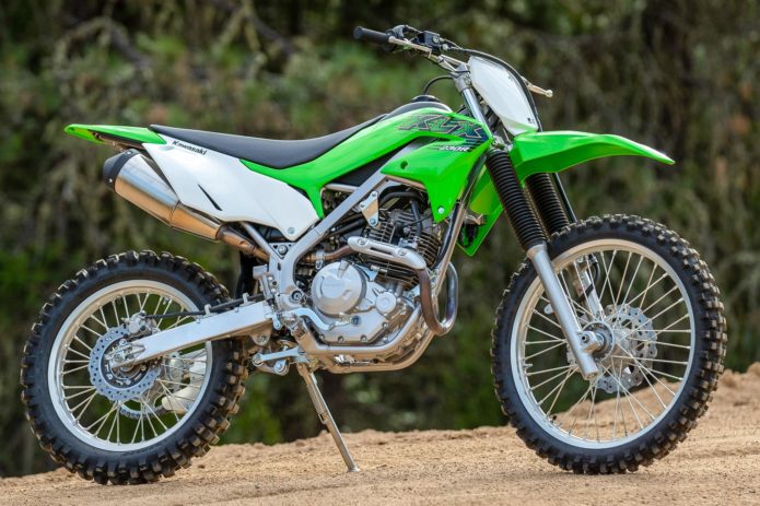 2020 KAWASAKI KLX230R REVIEW (12 FAST FACTS)