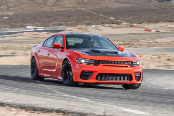 2020 Dodge Charger Hellcat Widebody Has No Sympathy for Its Tires