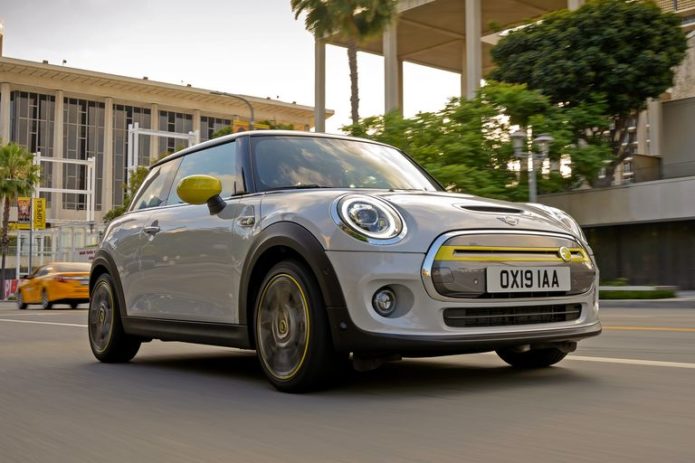 The Electric Mini Cooper SE Is About More Than Just Range