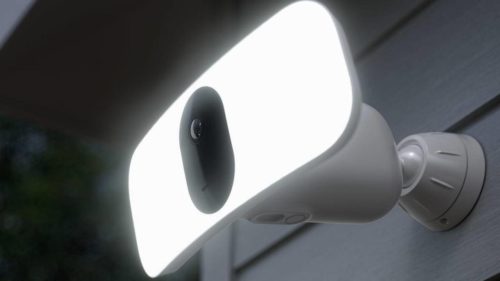 Arlo Pro 3 Floodlight Camera ditches the wires for hassle-free installations