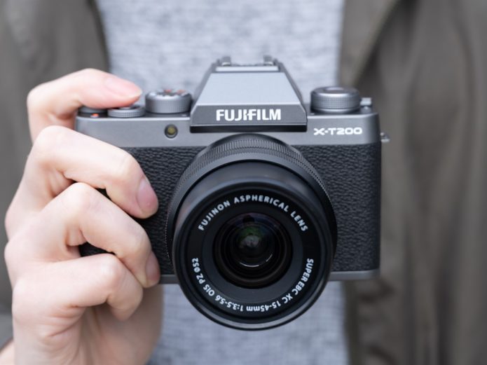 Fujifilm X-T200 review in progress