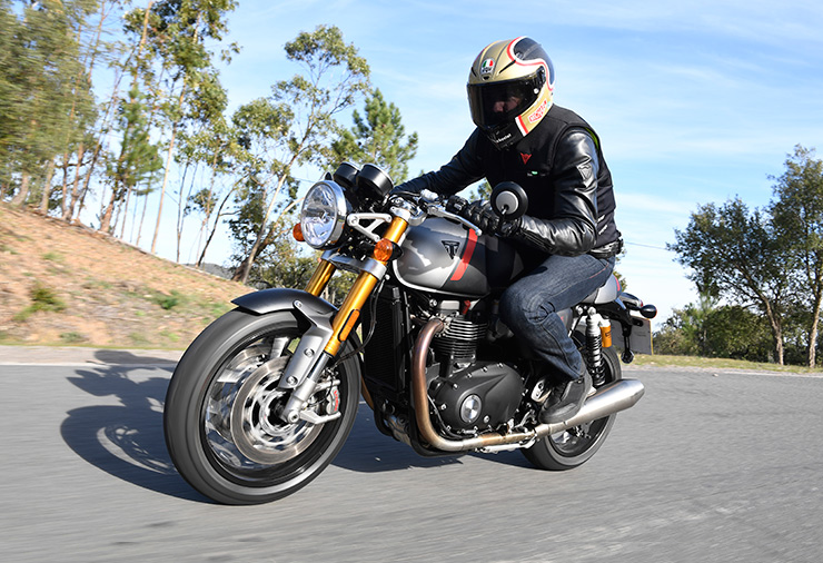 2020 Triumph Thruxton RS First Ride Review