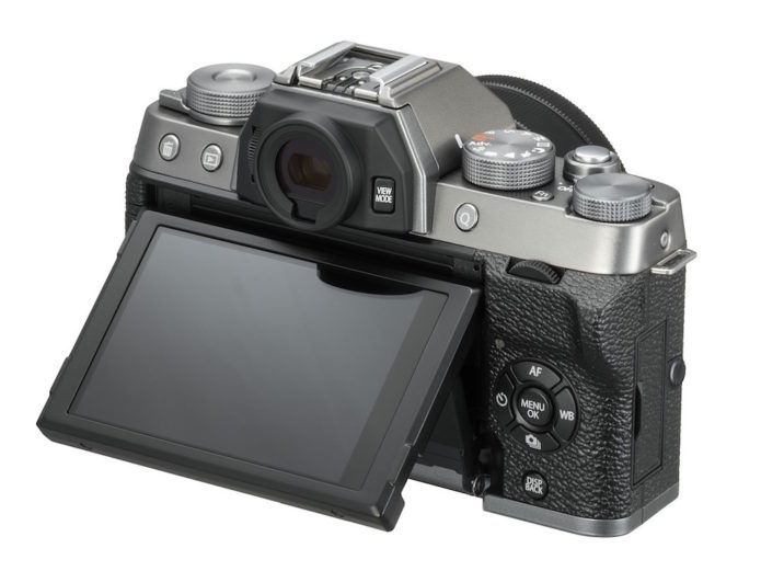 Fujifilm X-T200 Camera and Fujinon GF 45-100mm f/4 Lens