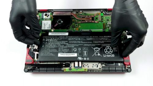 Inside Fujitsu Lifebook U939X – disassembly and upgrade options