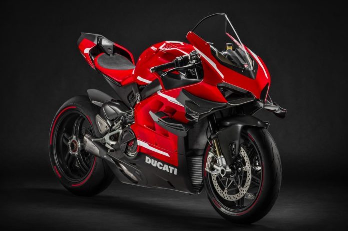 2020 DUCATI SUPERLEGGERA V4 FIRST LOOK (14 FAST FACTS + 55 PHOTOS)