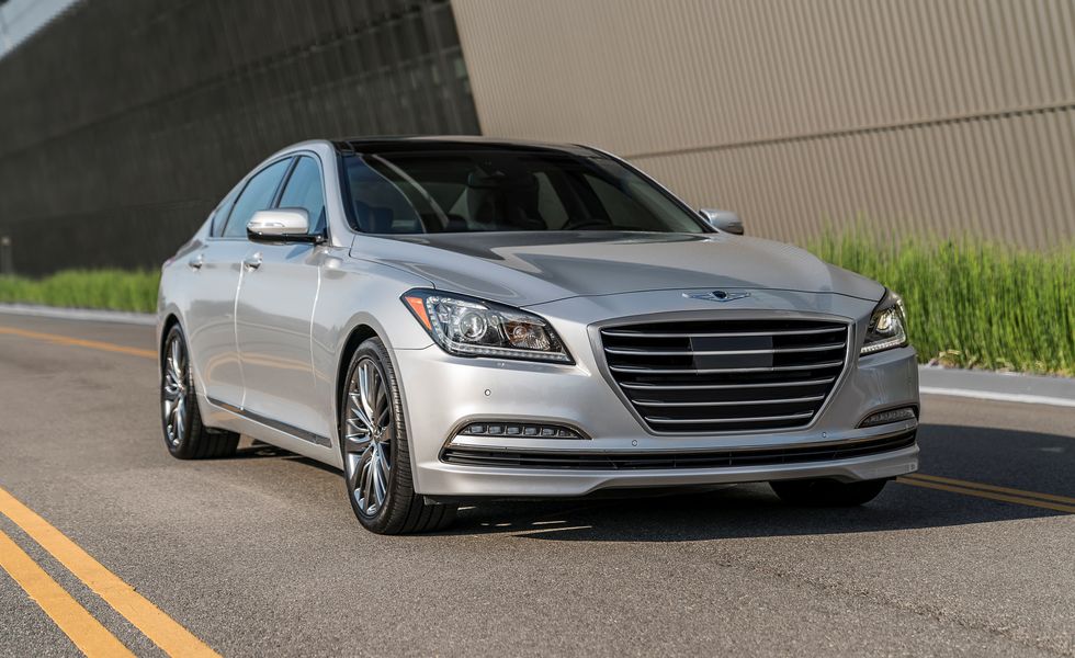 12 Cars with the Best Safety Ratings
