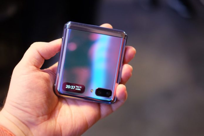 Teardown shows the Galaxy Z Flip’s limitations