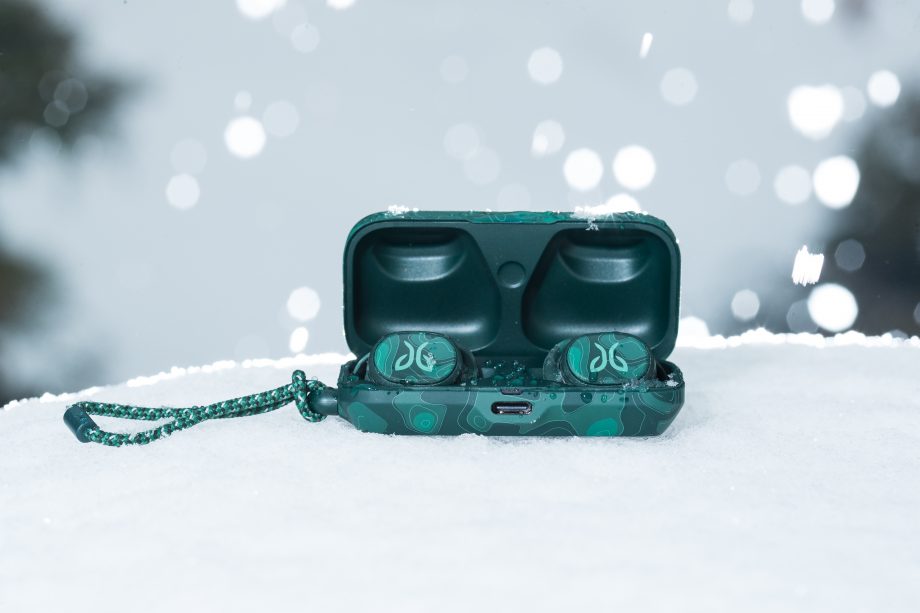 Jaybird releases ‘military grade’ EarthProof Vista earphones