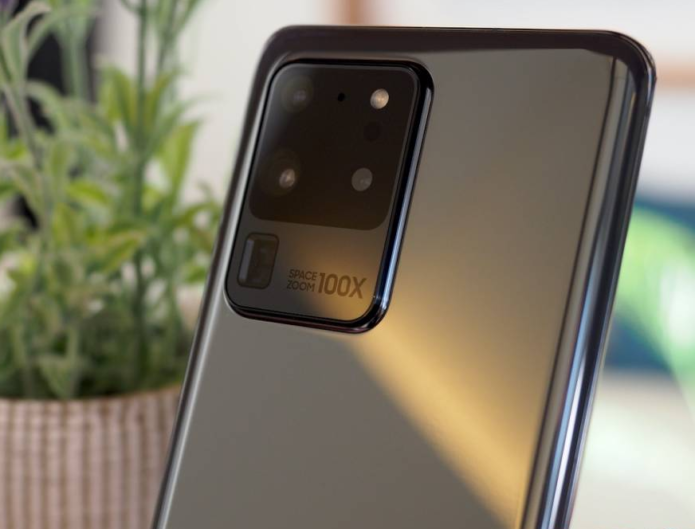 The Galaxy S20 Ultra 5G’s 100x zoom is frustrating excess