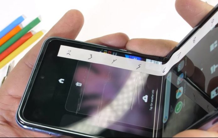 Galaxy Z Flip torture test shows new screen scars just as easily as plastic predecessor