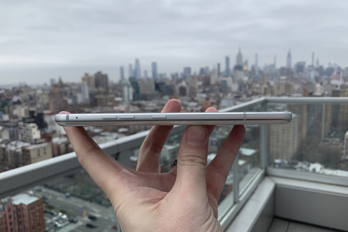 LG V60 ThinQ 5G with Dual Screen: An awfully long name for a phone short on innovation