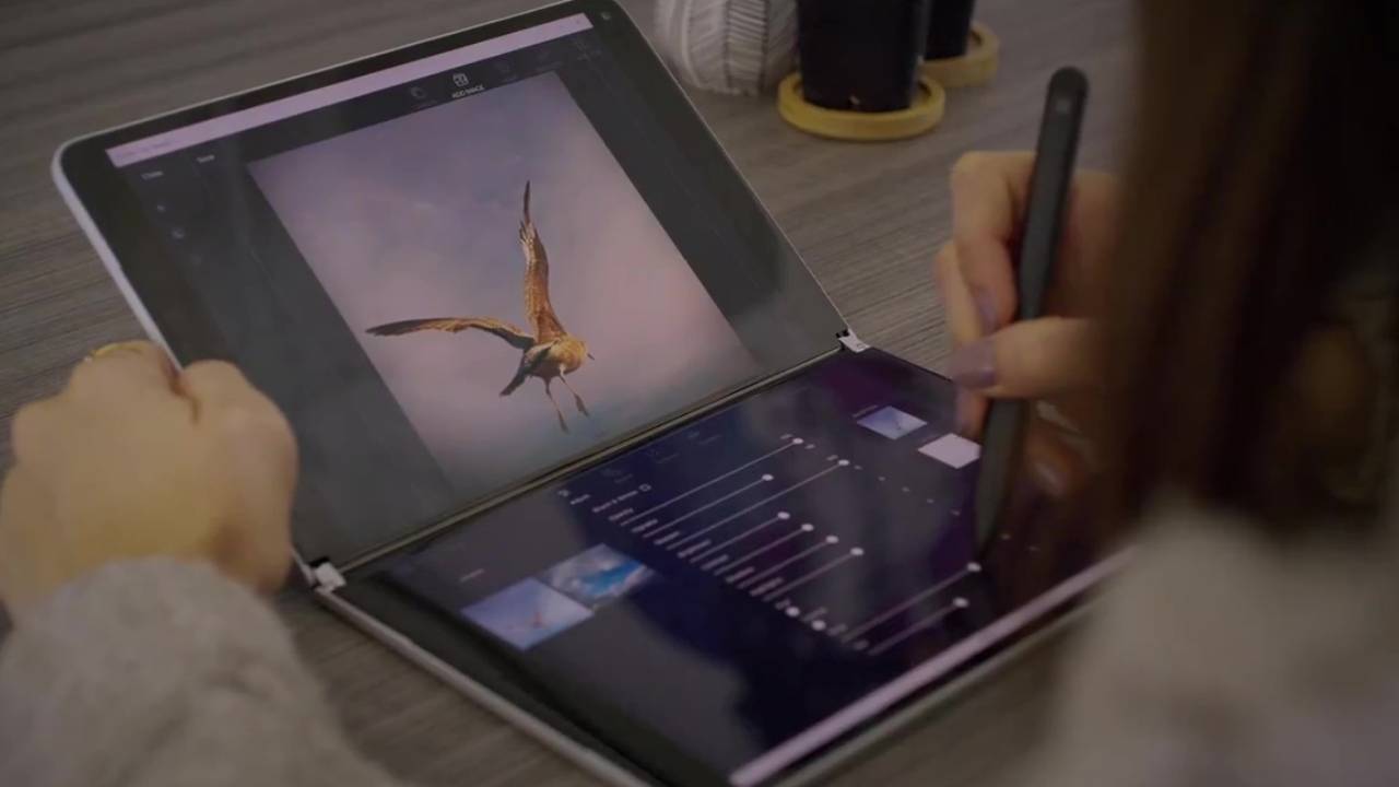 Surface Neo and Duo videos entice developers into a dual-screen world