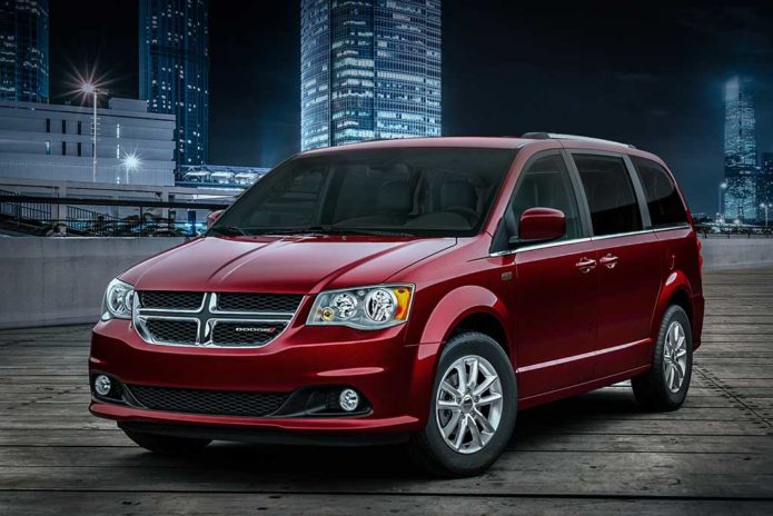 2020-Dodge-Grand-Caravan-(1)