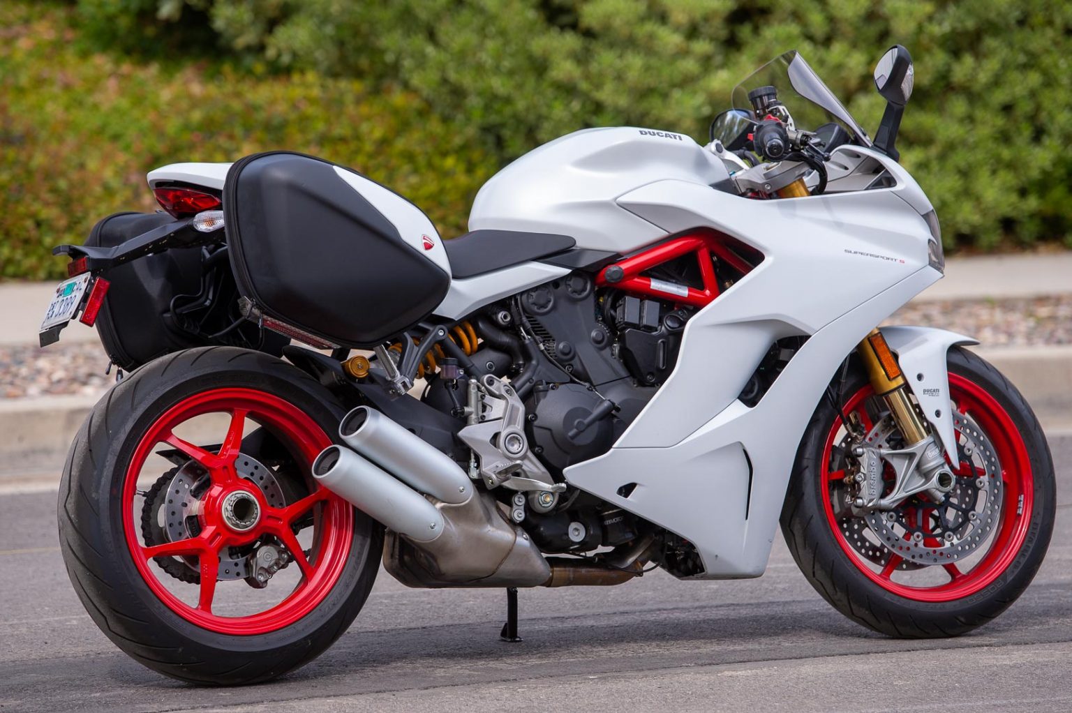 ducati supersport s review