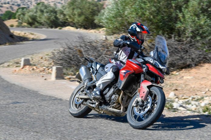 2020 TRIUMPH TIGER 900 GT PRO REVIEW (19 FAST FACTS)