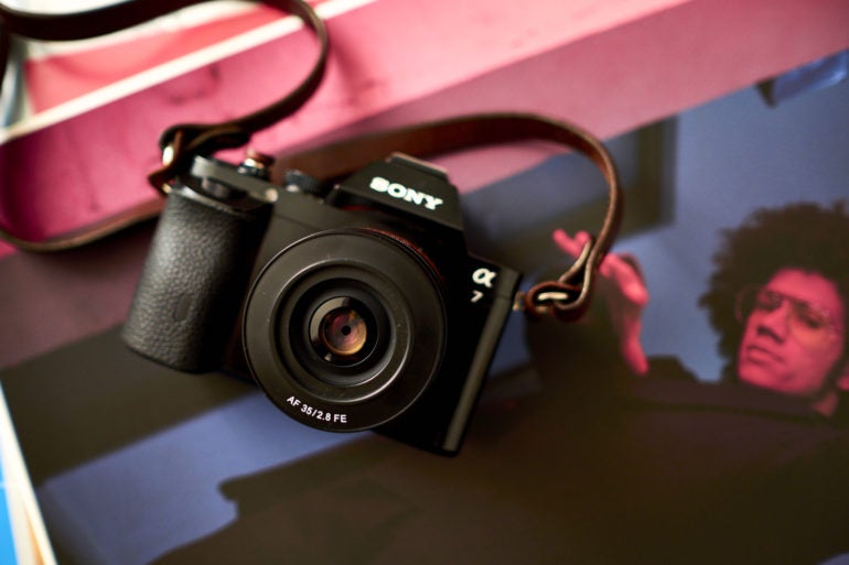 Under $600: 9 Sony E Mount Prime Lenses We’ve Reviewed and Liked