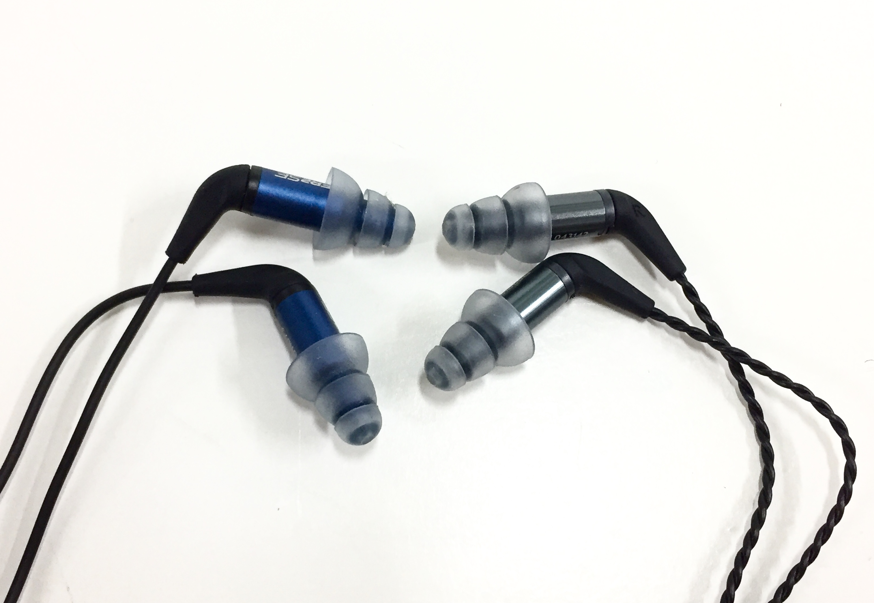 Etymotic ER2SE and ER4SR A Comparison