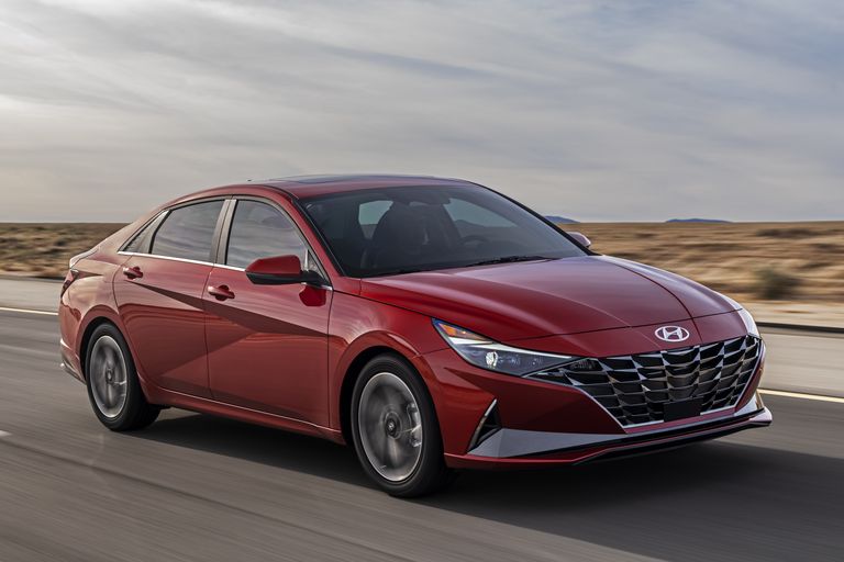 2021 Hyundai Elantra Sedan Looks Good, Adds a Hybrid Version