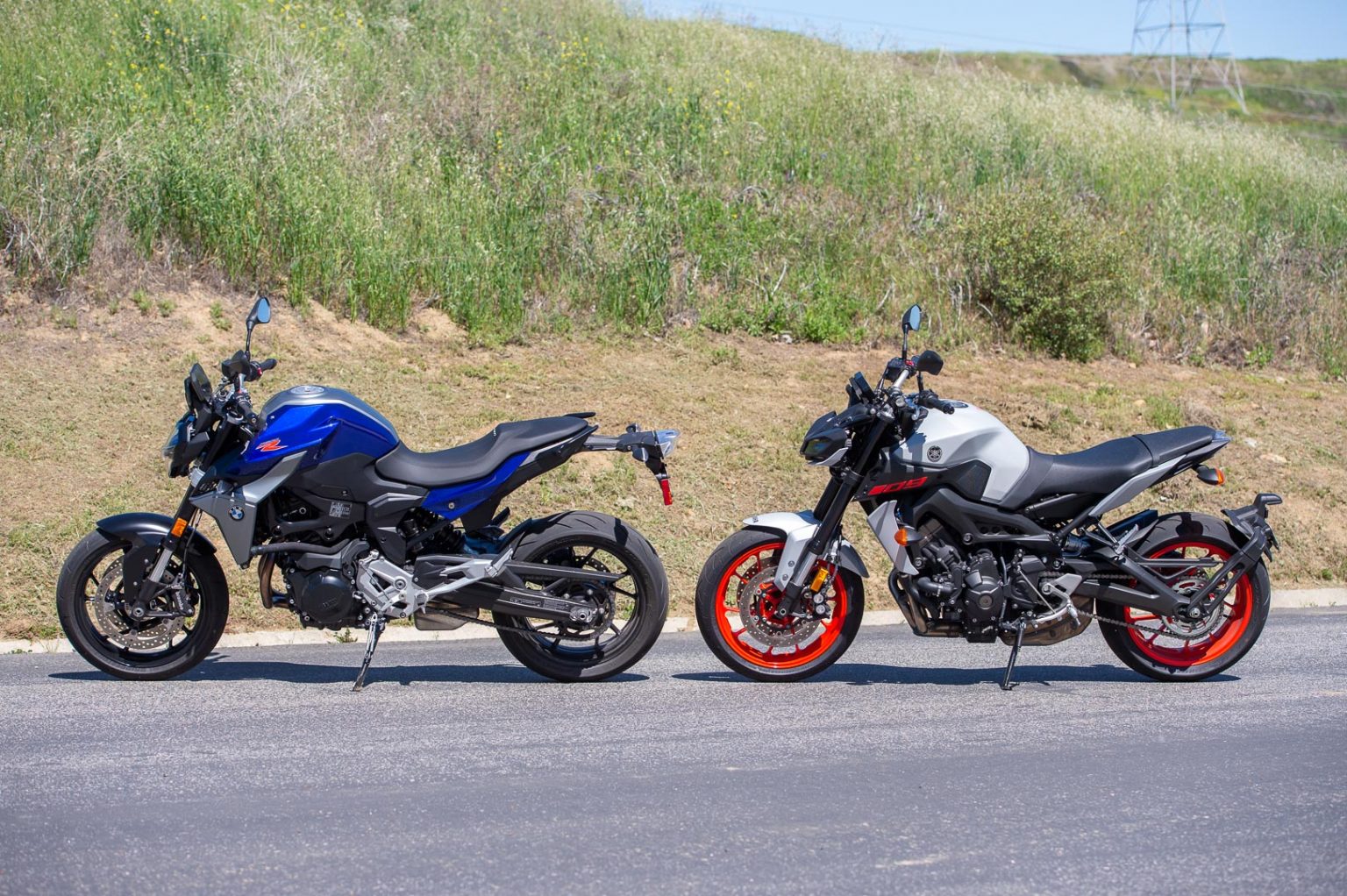 2020 BMW F 900 R VS. YAMAHA MT-09 COMPARISON: FUN UNDER $9K