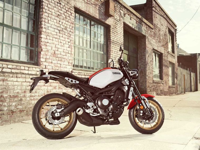 2020 Yamaha XSR900 Review