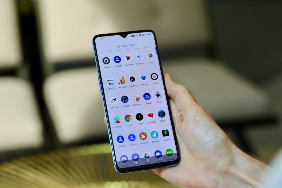 oneplus7t-1-1-920x613