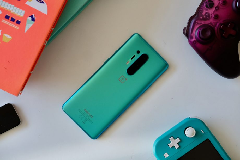 Does the OnePlus 8 Pro have a headphone jack?