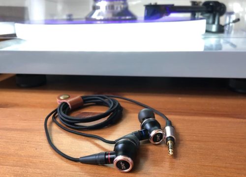 JVC HA-FW01 In-Ear Headphones Review