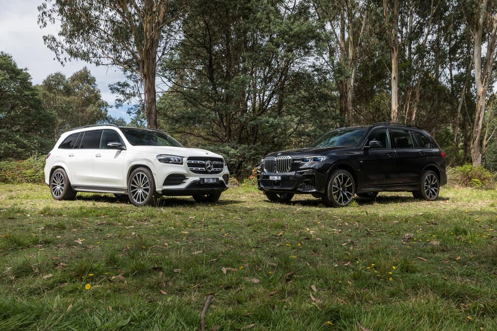 2020 BMW X7 xDrive 30d v Mercedes-Benz GLS 400d 4MATIC Comparison ...