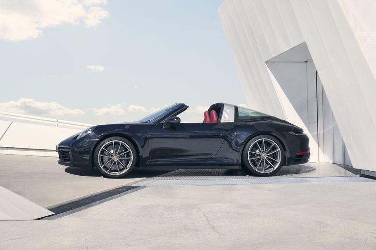 2021 Porsche 911 Gets Classic Targa 4 and 4S Treatment