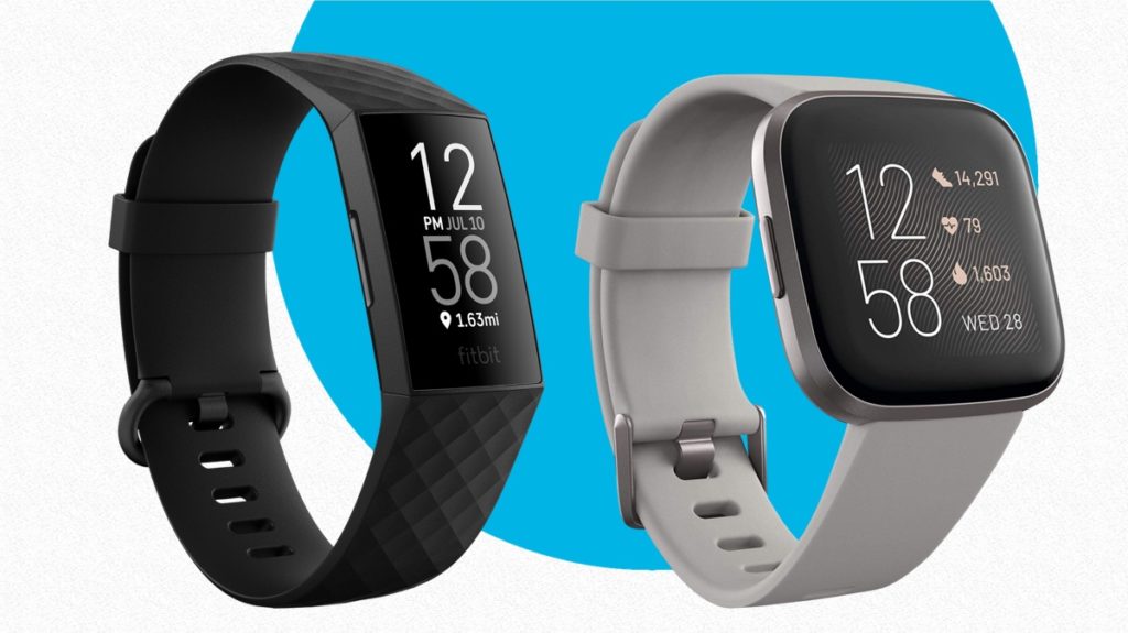 difference between fitbit charge 3 and versa lite