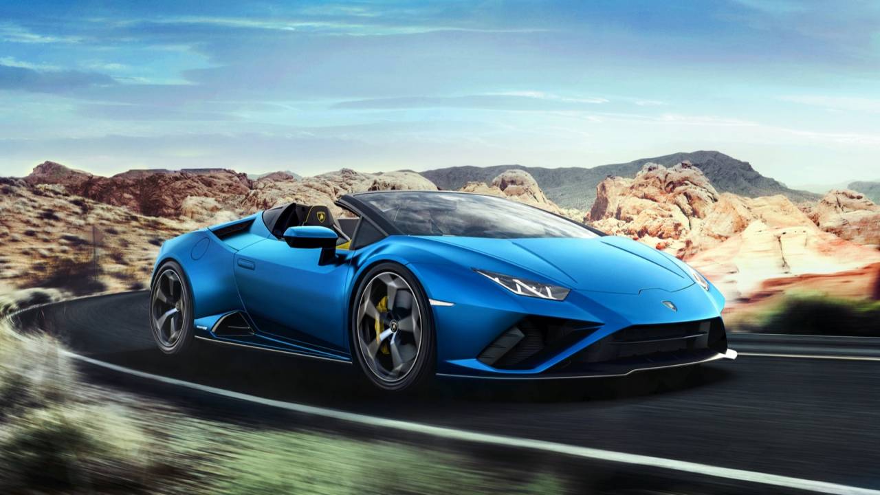 Lamborghini Huracán EVO RWD Spyder dances and sings for the keenest drivers