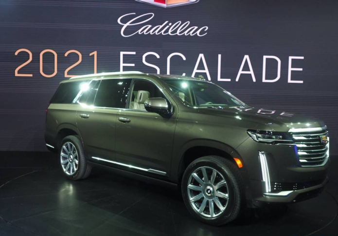 2021 Cadillac Escalade fuel economy ratings reveal a big thirsty boy