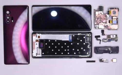 Motorola Edge+ teardown isn’t doing it any favors