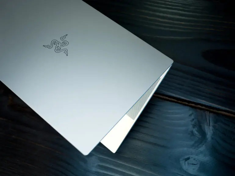Mac vs PC: The 2020 Razer Blade 15 Studio Targets Photographers