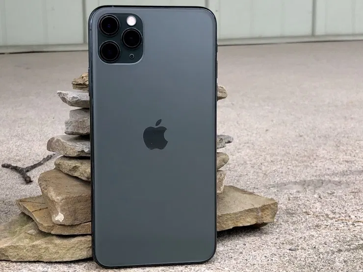 7 Reasons to Wait for the iPhone 13 & 5 Reasons Not To