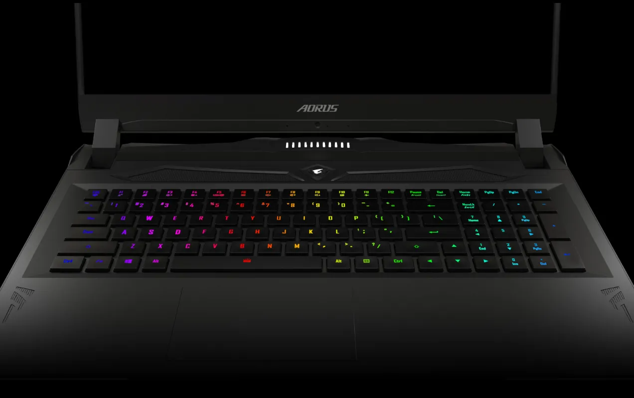 AORUS 17X vs AORUS 17 – same look, different heart